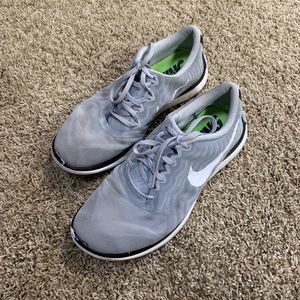 Nike free run tennis shoes